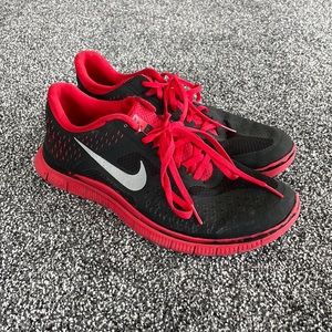 Nike Free 4.0 V2 shoes